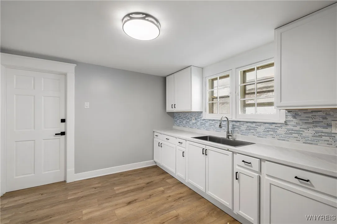 207 Davidson Avenue, Buffalo, New York 14215, Buffalo, New York 14215, 5 Bedrooms Bedrooms, ,2 BathroomsBathrooms,Residential,For Sale,207 Davidson Avenue, Buffalo, New York 14215,0,B1650706