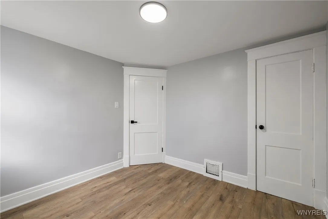 207 Davidson Avenue, Buffalo, New York 14215, Buffalo, New York 14215, 5 Bedrooms Bedrooms, ,2 BathroomsBathrooms,Residential,For Sale,207 Davidson Avenue, Buffalo, New York 14215,0,B1650706