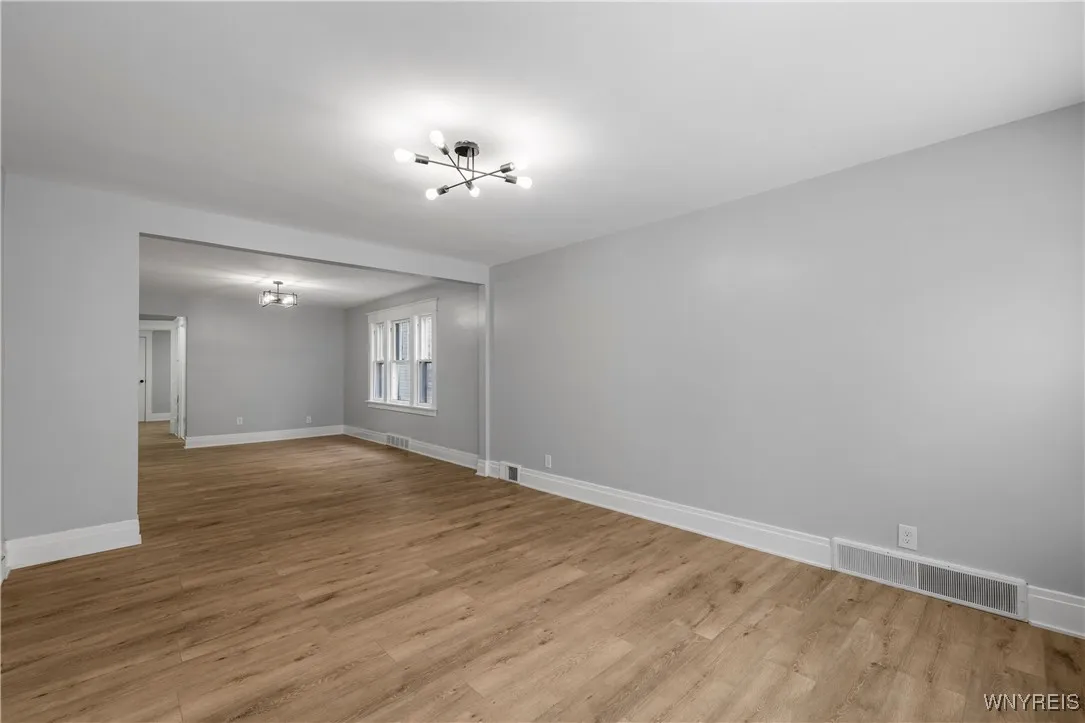 207 Davidson Avenue, Buffalo, New York 14215, Buffalo, New York 14215, 5 Bedrooms Bedrooms, ,2 BathroomsBathrooms,Residential,For Sale,207 Davidson Avenue, Buffalo, New York 14215,0,B1650706