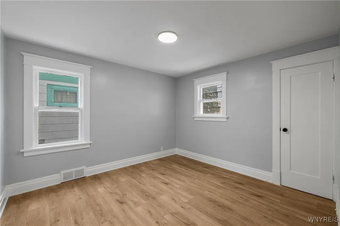 207 Davidson Avenue, Buffalo, New York 14215, Buffalo, New York 14215, 5 Bedrooms Bedrooms, ,2 BathroomsBathrooms,Residential,For Sale,207 Davidson Avenue, Buffalo, New York 14215,0,B1650706