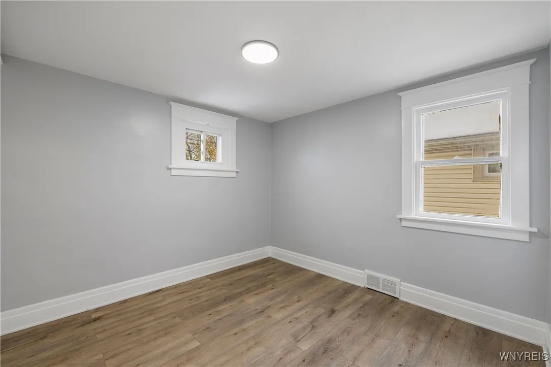 207 Davidson Avenue, Buffalo, New York 14215, Buffalo, New York 14215, 5 Bedrooms Bedrooms, ,2 BathroomsBathrooms,Residential,For Sale,207 Davidson Avenue, Buffalo, New York 14215,0,B1650706