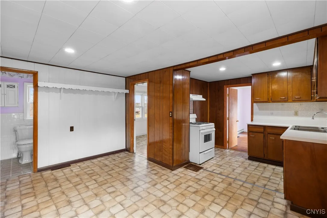 7534 State Highway 29, Oppenheim, New York 13329, Oppenheim, New York 13329, 3 Bedrooms Bedrooms, 7 Rooms Rooms,1 BathroomBathrooms,Residential,For Sale,7534 State Highway 29, Oppenheim, New York 13329,0,S1650014