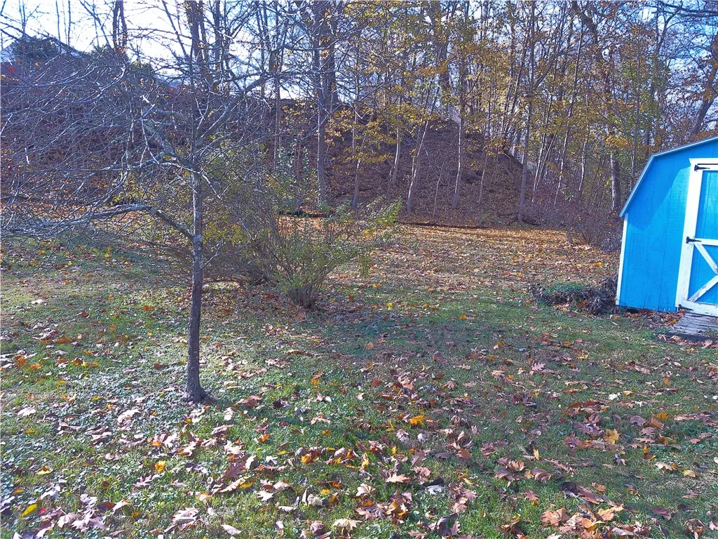 13 Dale Court, Fenton, New York 13901, Fenton, New York 13901, 4 Bedrooms Bedrooms, 7 Rooms Rooms,1 BathroomBathrooms,Residential,For Sale,13 Dale Court, Fenton, New York 13901,0,R1650351