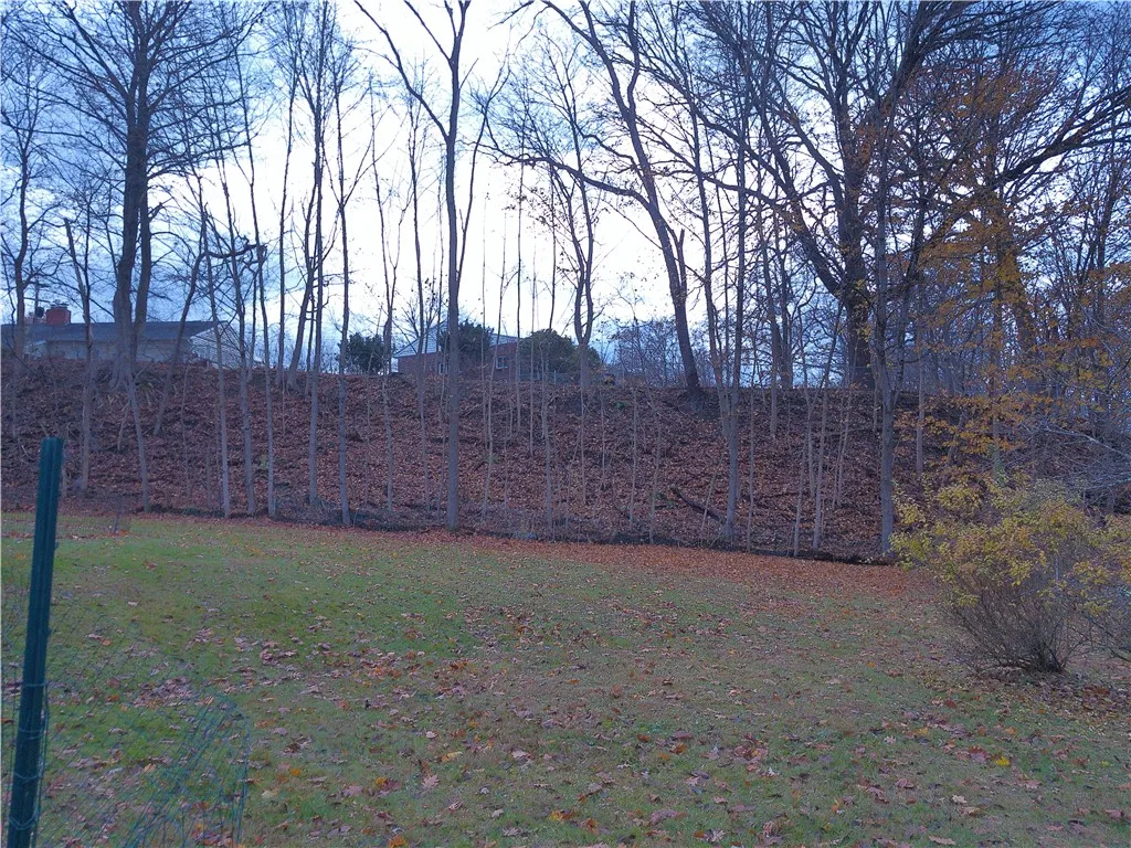 13 Dale Court, Fenton, New York 13901, Fenton, New York 13901, 4 Bedrooms Bedrooms, 7 Rooms Rooms,1 BathroomBathrooms,Residential,For Sale,13 Dale Court, Fenton, New York 13901,0,R1650351