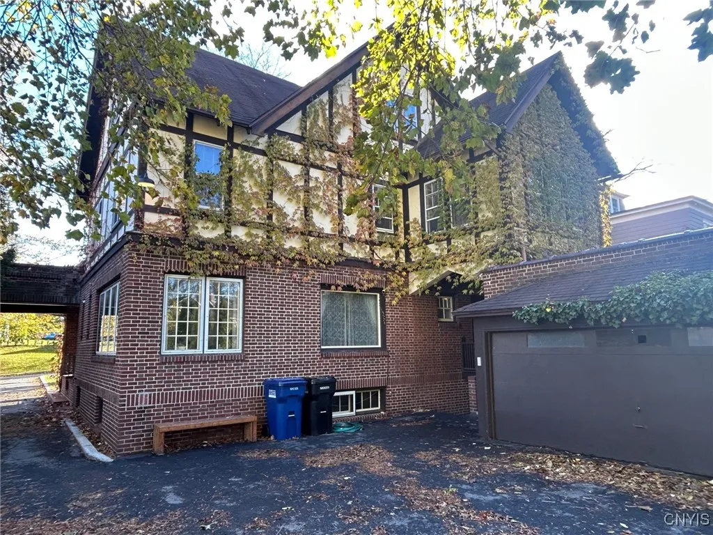 13 Brattle Rd Rear of House