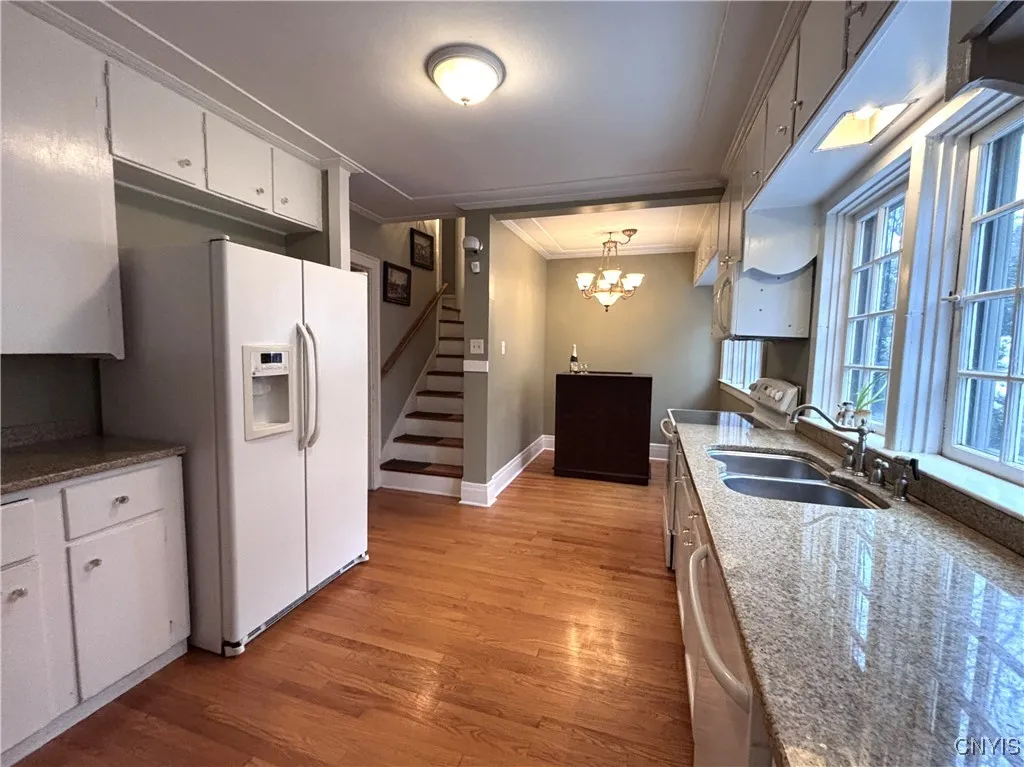 Lovely Kitchen with plenty of cupboards and working  space.