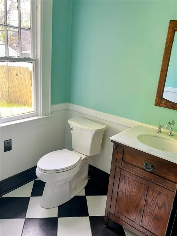 3633 Midland Avenue, Syracuse, New York 13205, Syracuse, New York 13205, 3 Bedrooms Bedrooms, 8 Rooms Rooms,1 BathroomBathrooms,Residential,For Sale,3633 Midland Avenue, Syracuse, New York 13205,0,R1650746