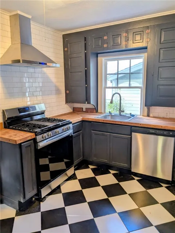 3633 Midland Avenue, Syracuse, New York 13205, Syracuse, New York 13205, 3 Bedrooms Bedrooms, 8 Rooms Rooms,1 BathroomBathrooms,Residential,For Sale,3633 Midland Avenue, Syracuse, New York 13205,0,R1650746