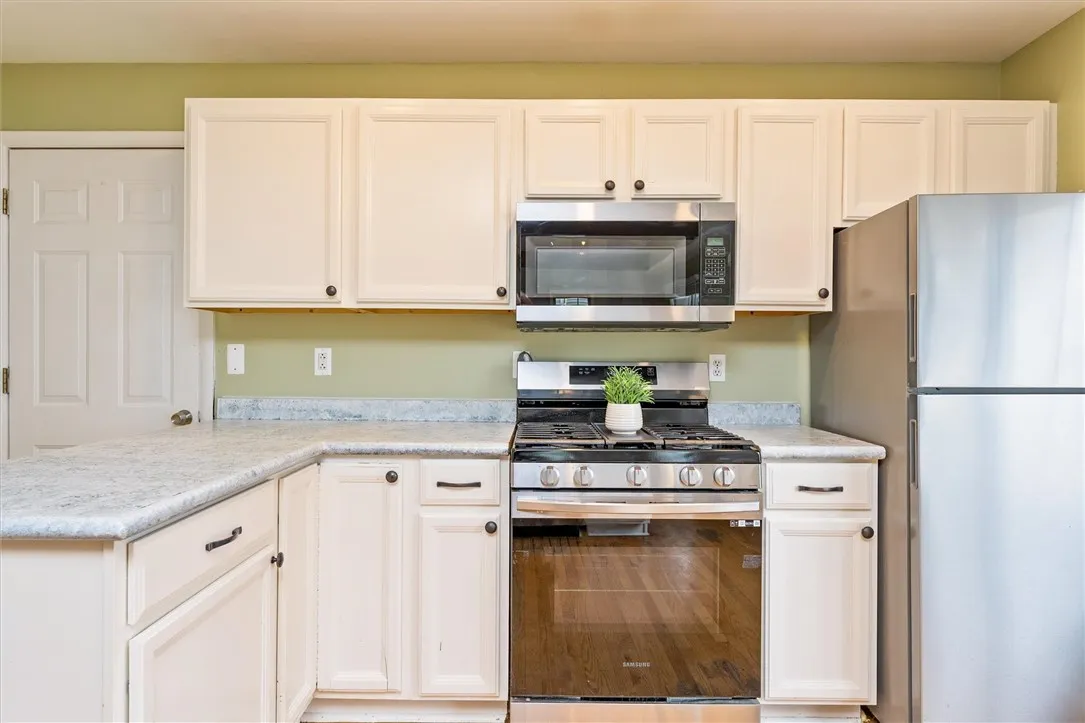 227 Walzer Road, Irondequoit, New York 14622, Irondequoit, New York 14622, 3 Bedrooms Bedrooms, 7 Rooms Rooms,1 BathroomBathrooms,Residential,For Sale,227 Walzer Road, Irondequoit, New York 14622,0,R1648227