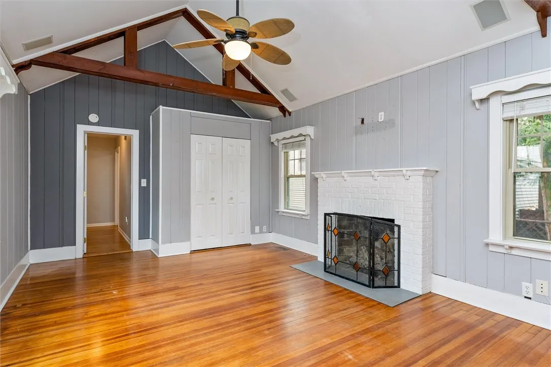 227 Walzer Road, Irondequoit, New York 14622, Irondequoit, New York 14622, 3 Bedrooms Bedrooms, 7 Rooms Rooms,1 BathroomBathrooms,Residential,For Sale,227 Walzer Road, Irondequoit, New York 14622,0,R1648227