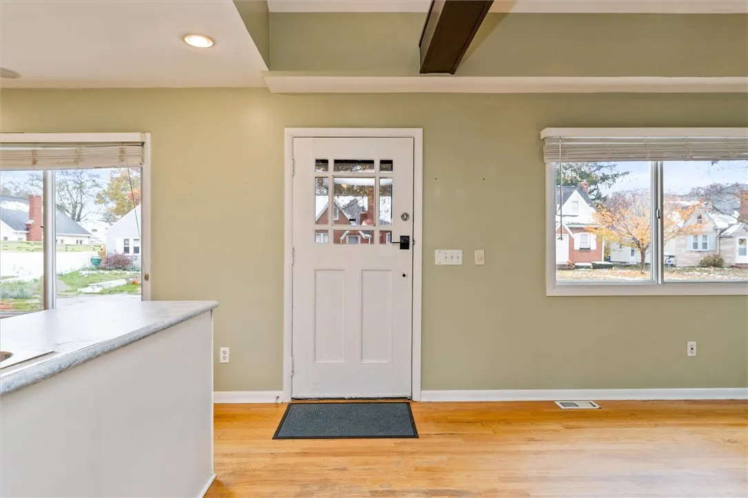 227 Walzer Road, Irondequoit, New York 14622, Irondequoit, New York 14622, 3 Bedrooms Bedrooms, 7 Rooms Rooms,1 BathroomBathrooms,Residential,For Sale,227 Walzer Road, Irondequoit, New York 14622,0,R1648227