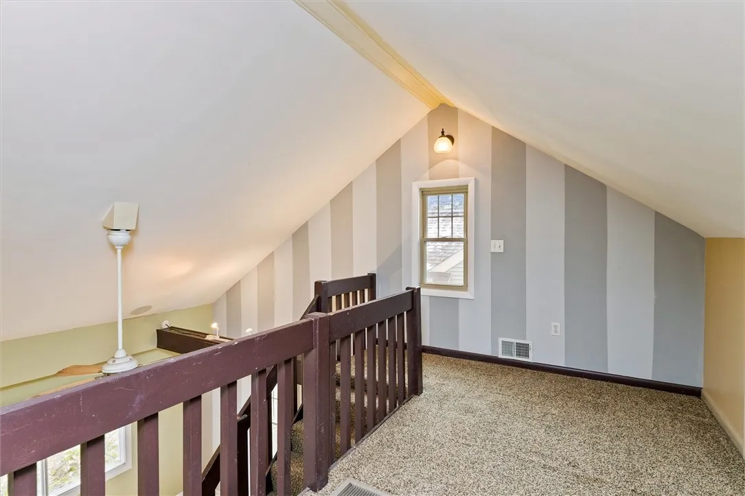 227 Walzer Road, Irondequoit, New York 14622, Irondequoit, New York 14622, 3 Bedrooms Bedrooms, 7 Rooms Rooms,1 BathroomBathrooms,Residential,For Sale,227 Walzer Road, Irondequoit, New York 14622,0,R1648227