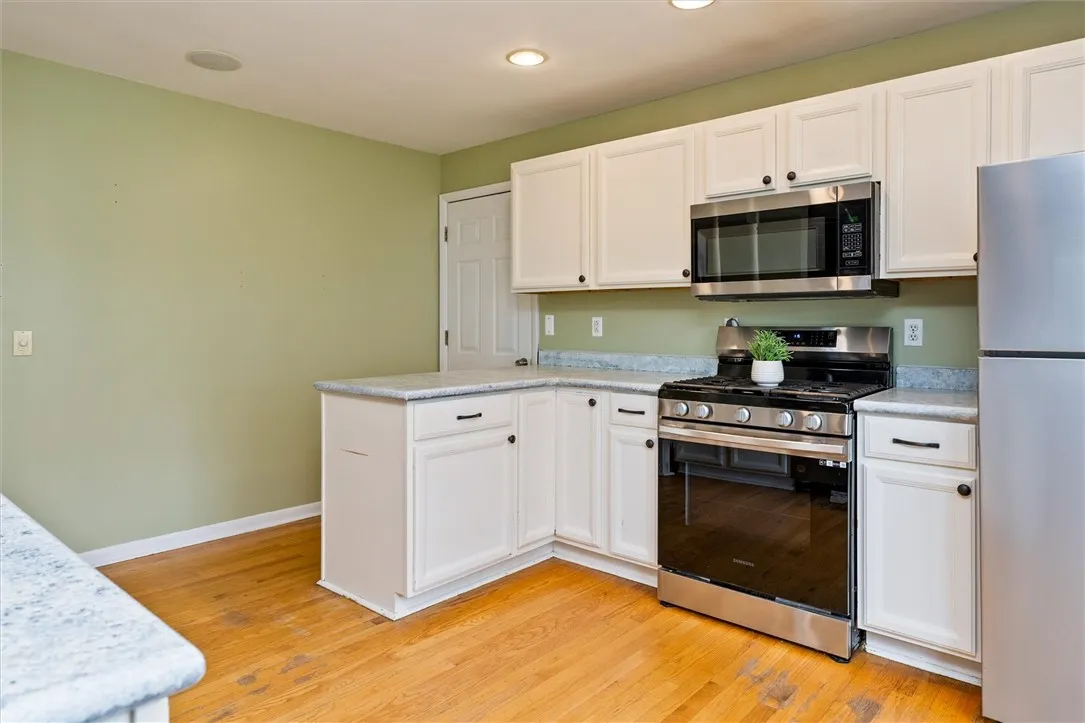 227 Walzer Road, Irondequoit, New York 14622, Irondequoit, New York 14622, 3 Bedrooms Bedrooms, 7 Rooms Rooms,1 BathroomBathrooms,Residential,For Sale,227 Walzer Road, Irondequoit, New York 14622,0,R1648227