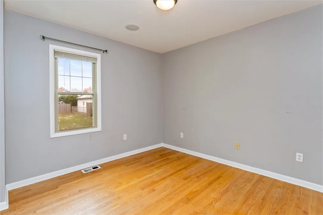 227 Walzer Road, Irondequoit, New York 14622, Irondequoit, New York 14622, 3 Bedrooms Bedrooms, 7 Rooms Rooms,1 BathroomBathrooms,Residential,For Sale,227 Walzer Road, Irondequoit, New York 14622,0,R1648227