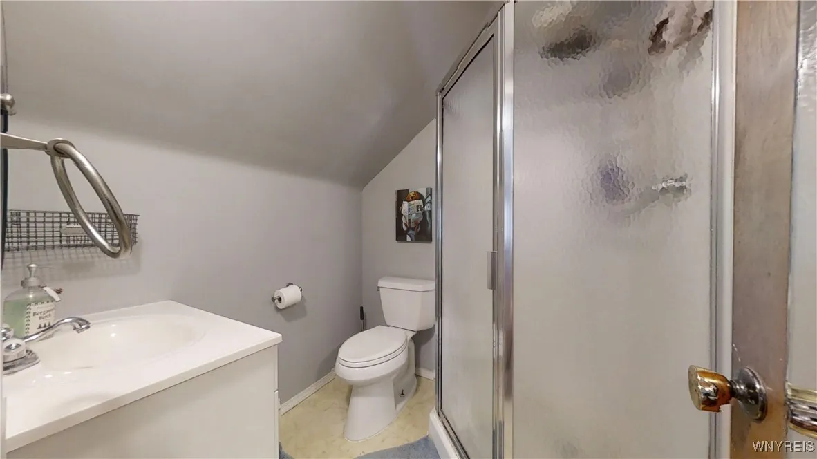 1364 Ellicott Creek Road, Tonawanda, New York 1415, Tonawanda, New York 14150, 4 Bedrooms Bedrooms, 7 Rooms Rooms,2 BathroomsBathrooms,Residential,For Sale,1364 Ellicott Creek Road, Tonawanda, New York 1415,0,B1650578