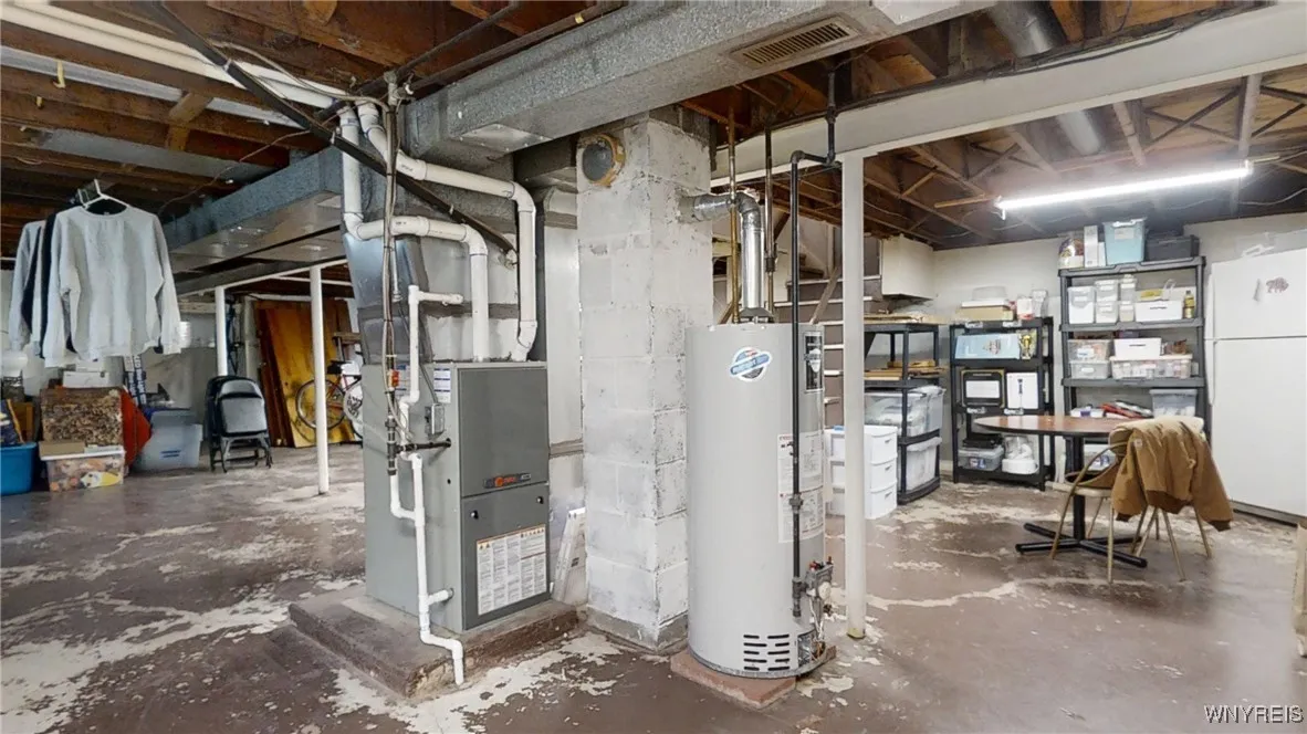 1364 Ellicott Creek Road, Tonawanda, New York 1415, Tonawanda, New York 14150, 4 Bedrooms Bedrooms, 7 Rooms Rooms,2 BathroomsBathrooms,Residential,For Sale,1364 Ellicott Creek Road, Tonawanda, New York 1415,0,B1650578