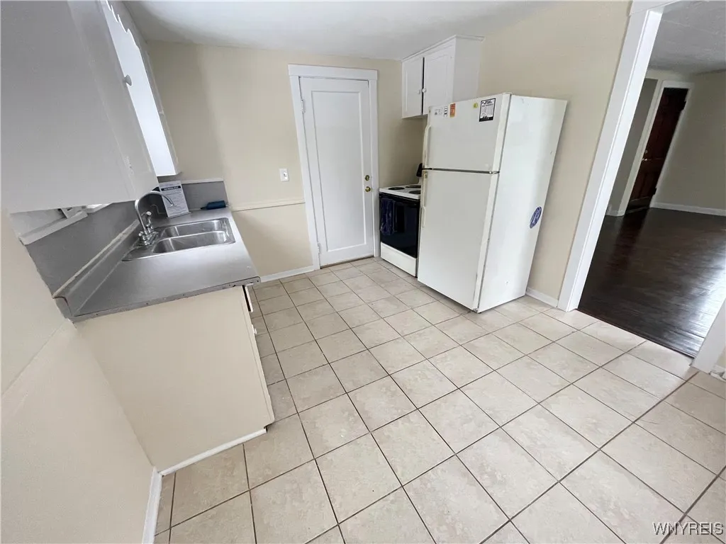 170 Mayville Avenue, Tonawanda, New York 14217, Tonawanda, New York 14217, 4 Bedrooms Bedrooms, ,2 BathroomsBathrooms,Residential,For Sale,170 Mayville Avenue, Tonawanda, New York 14217,0,B1650586