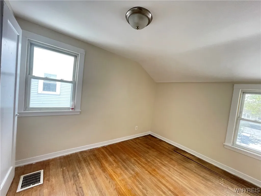 170 Mayville Avenue, Tonawanda, New York 14217, Tonawanda, New York 14217, 4 Bedrooms Bedrooms, ,2 BathroomsBathrooms,Residential,For Sale,170 Mayville Avenue, Tonawanda, New York 14217,0,B1650586