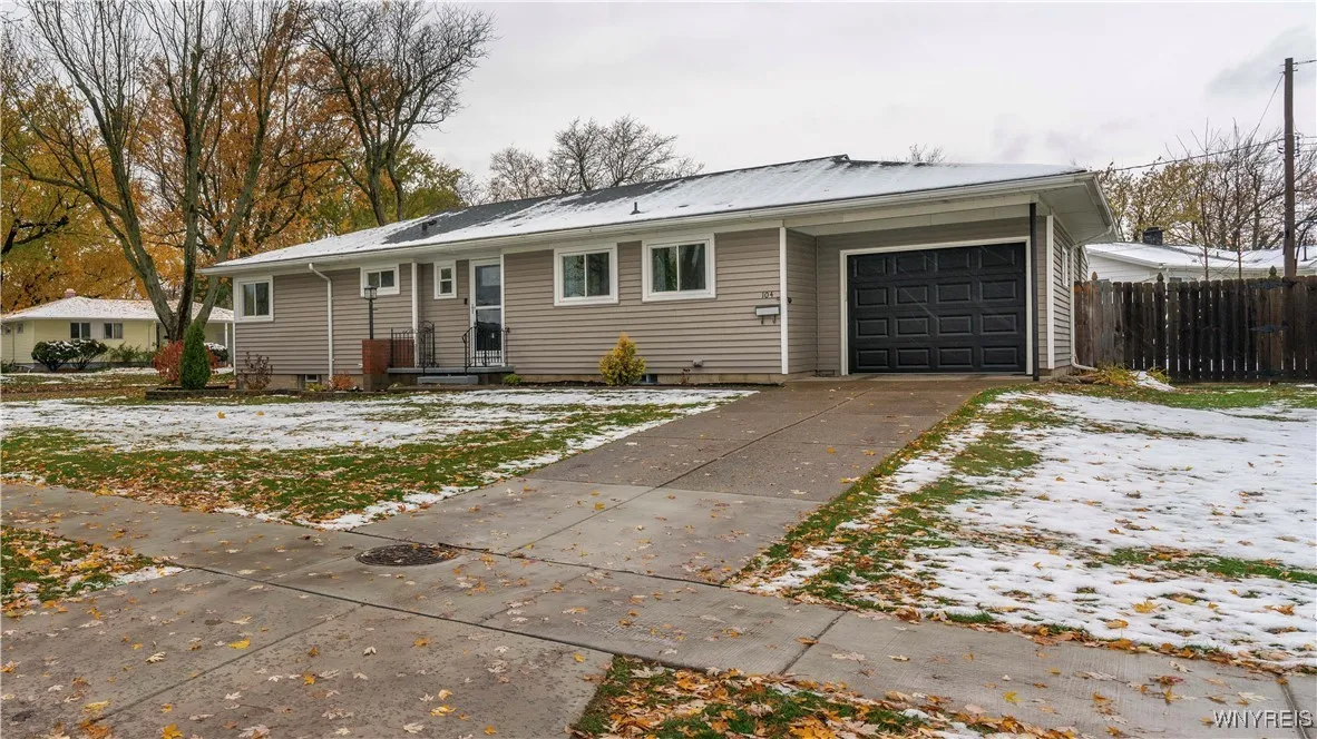104 Greenhaven, Tonawanda, New York 14150, Tonawanda, New York 14150, 3 Bedrooms Bedrooms, 6 Rooms Rooms,1 BathroomBathrooms,Residential,Closed,104 Greenhaven, Tonawanda, New York 14150,0,B1650622 104 Greenhaven, Tonawanda, New York 14150, Tonawanda, New York 14150, 3 Bedrooms Bedrooms, 6 Rooms Rooms,1 BathroomBathrooms,Residential,Closed,104 Greenhaven, Tonawanda, New York 14150,0,B1650622