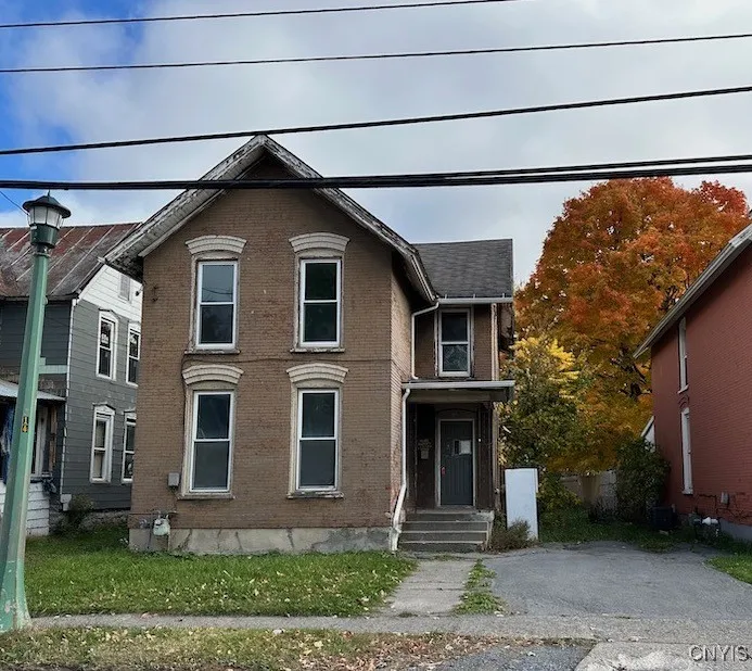 544 Mill Street, Watertown City, New York 13601, Watertown City, New York 13601, 3 Bedrooms Bedrooms, 6 Rooms Rooms,1 BathroomBathrooms,Residential,For Sale,544 Mill Street, Watertown City, New York 13601,0,S1650745