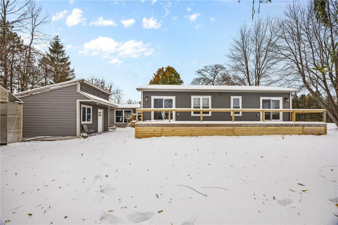 6972 Slocum Road, Ontario, New York 14519, Ontario, New York 14519, 4 Bedrooms Bedrooms, 9 Rooms Rooms,2 BathroomsBathrooms,Residential,For Sale,6972 Slocum Road, Ontario, New York 14519,0,R1650742