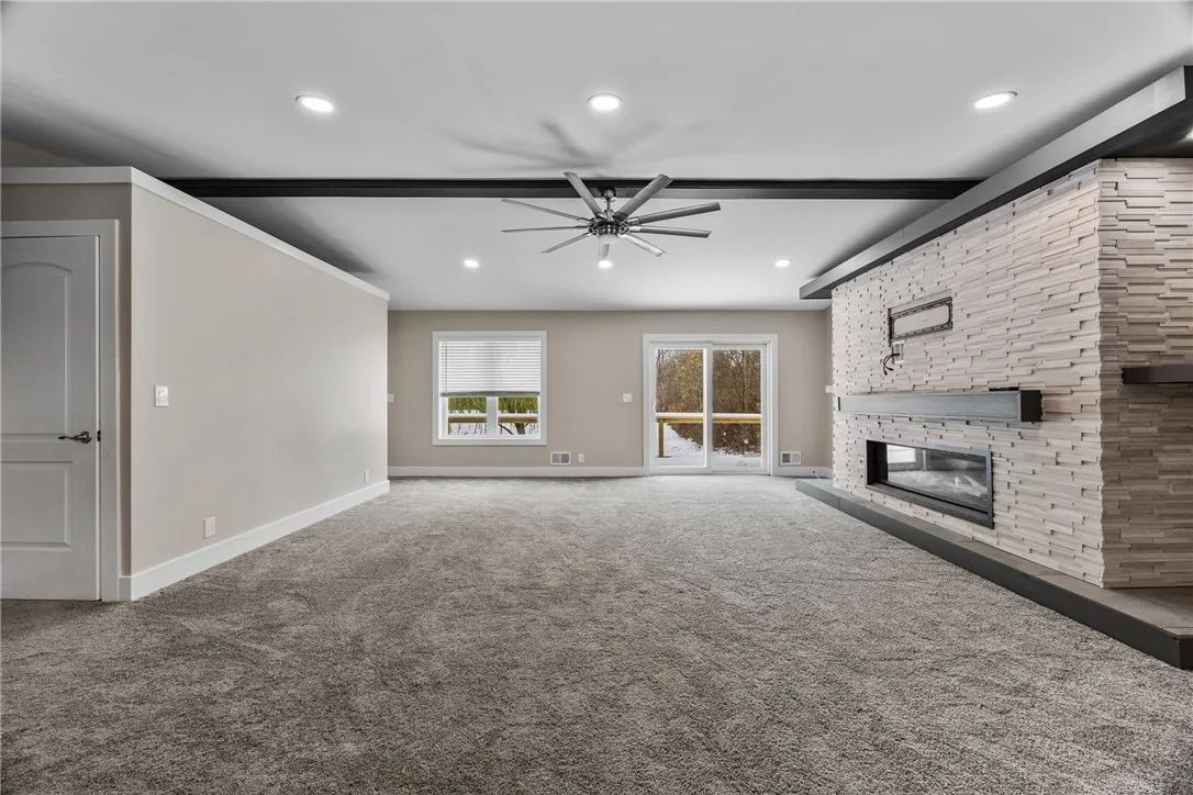 6972 Slocum Road, Ontario, New York 14519, Ontario, New York 14519, 4 Bedrooms Bedrooms, 9 Rooms Rooms,2 BathroomsBathrooms,Residential,For Sale,6972 Slocum Road, Ontario, New York 14519,0,R1650742