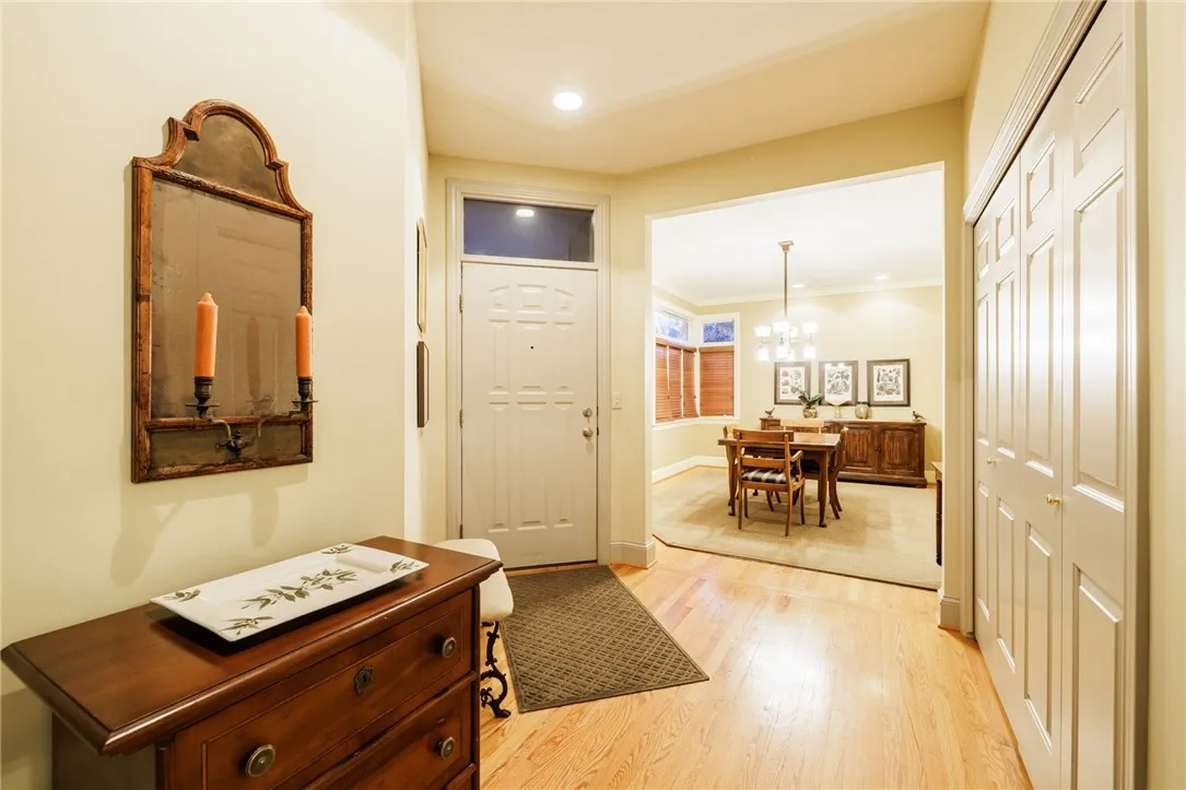 12 Bristol View Drive, Perinton, New York 14450, Perinton, New York 14450, 2 Bedrooms Bedrooms, 9 Rooms Rooms,2 BathroomsBathrooms,Residential,For Sale,12 Bristol View Drive, Perinton, New York 14450,0,R1650545