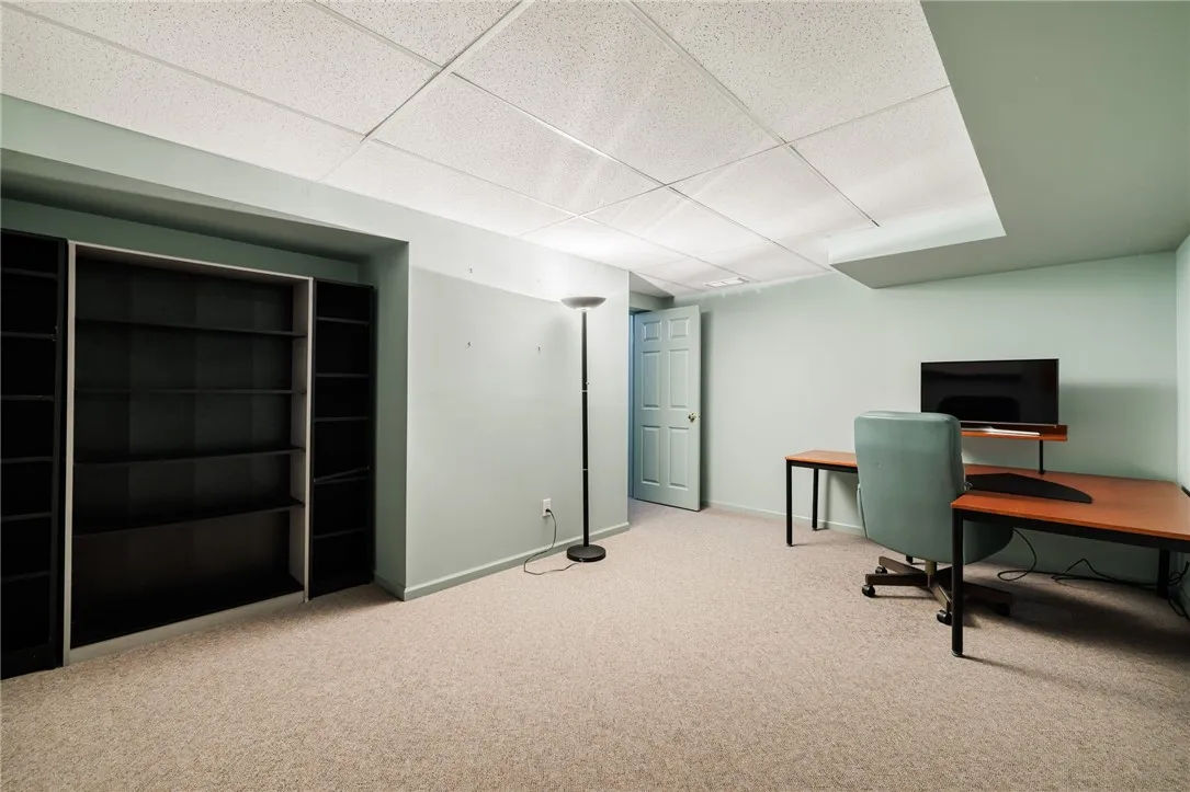 12 Bristol View Drive, Perinton, New York 14450, Perinton, New York 14450, 2 Bedrooms Bedrooms, 9 Rooms Rooms,2 BathroomsBathrooms,Residential,For Sale,12 Bristol View Drive, Perinton, New York 14450,0,R1650545