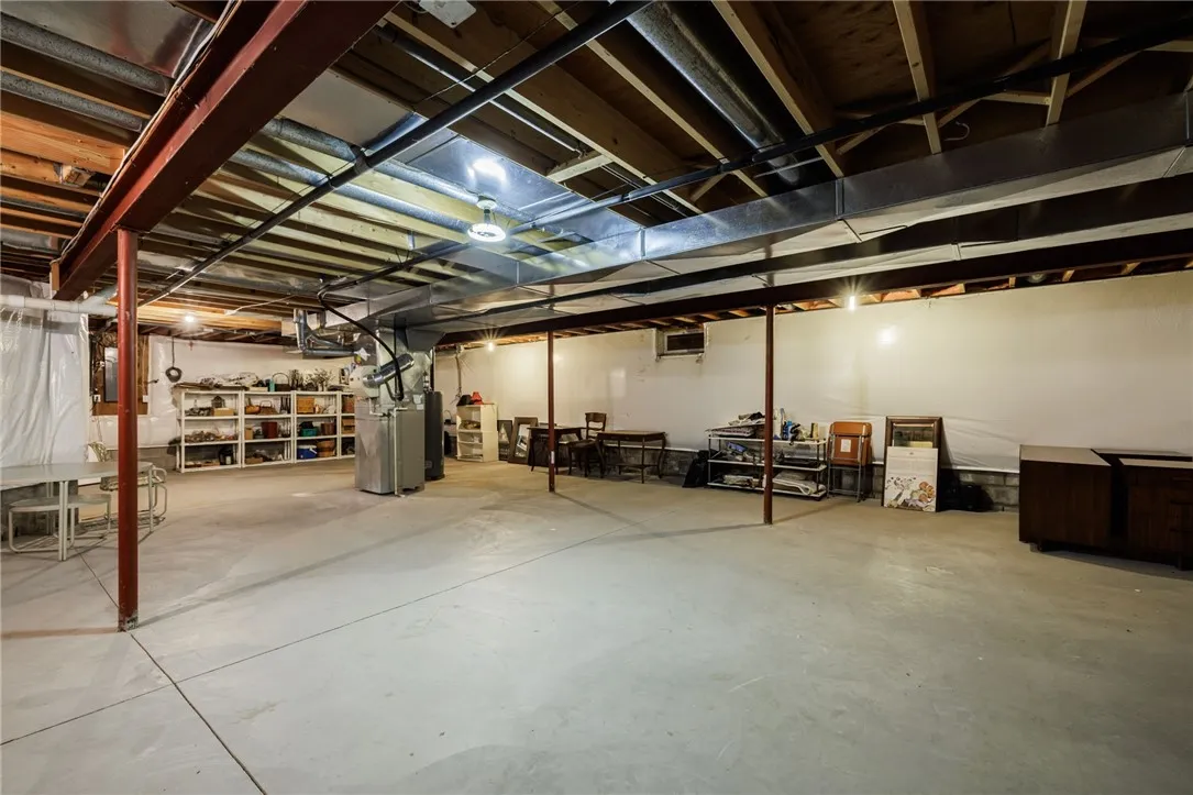 12 Bristol View Drive, Perinton, New York 14450, Perinton, New York 14450, 2 Bedrooms Bedrooms, 9 Rooms Rooms,2 BathroomsBathrooms,Residential,For Sale,12 Bristol View Drive, Perinton, New York 14450,0,R1650545