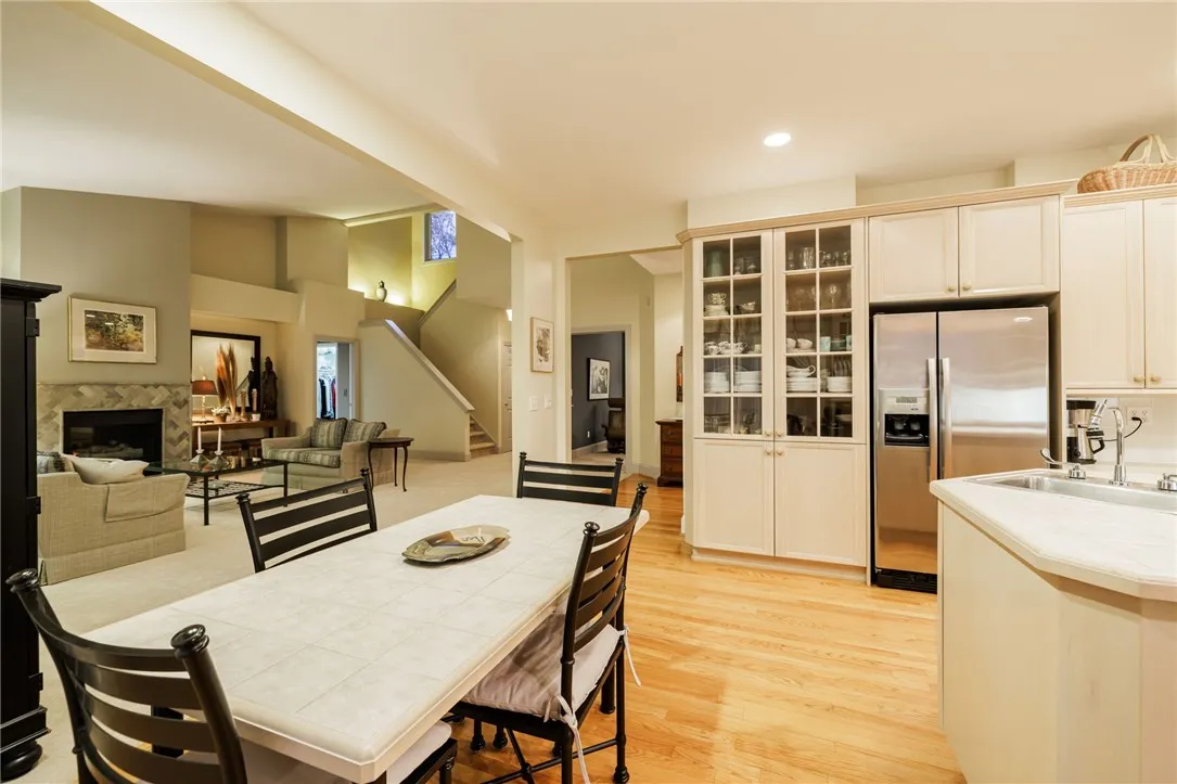 12 Bristol View Drive, Perinton, New York 14450, Perinton, New York 14450, 2 Bedrooms Bedrooms, 9 Rooms Rooms,2 BathroomsBathrooms,Residential,For Sale,12 Bristol View Drive, Perinton, New York 14450,0,R1650545