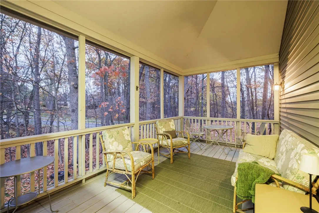 12 Bristol View Drive, Perinton, New York 14450, Perinton, New York 14450, 2 Bedrooms Bedrooms, 9 Rooms Rooms,2 BathroomsBathrooms,Residential,For Sale,12 Bristol View Drive, Perinton, New York 14450,0,R1650545