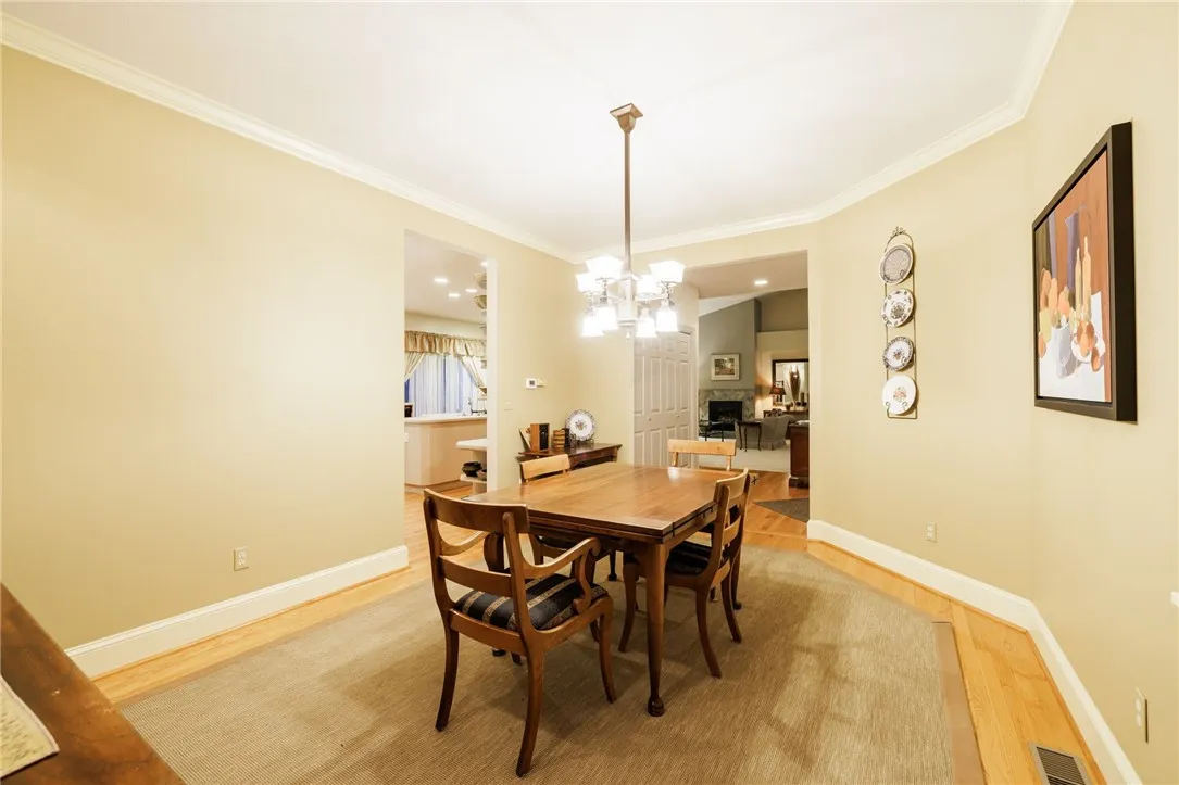 12 Bristol View Drive, Perinton, New York 14450, Perinton, New York 14450, 2 Bedrooms Bedrooms, 9 Rooms Rooms,2 BathroomsBathrooms,Residential,For Sale,12 Bristol View Drive, Perinton, New York 14450,0,R1650545
