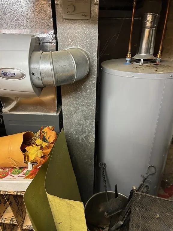 282 Winchester Street, Rochester, New York 14615, Rochester, New York 14615, 2 Bedrooms Bedrooms, 4 Rooms Rooms,1 BathroomBathrooms,Residential,For Sale,282 Winchester Street, Rochester, New York 14615,0,R1650579