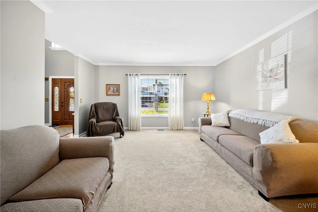 8336 Moyer Carriage, Cicero, New York 13039, Cicero, New York 13039, 5 Bedrooms Bedrooms, 10 Rooms Rooms,2 BathroomsBathrooms,Residential,For Sale,8336 Moyer Carriage, Cicero, New York 13039,0,S1650691