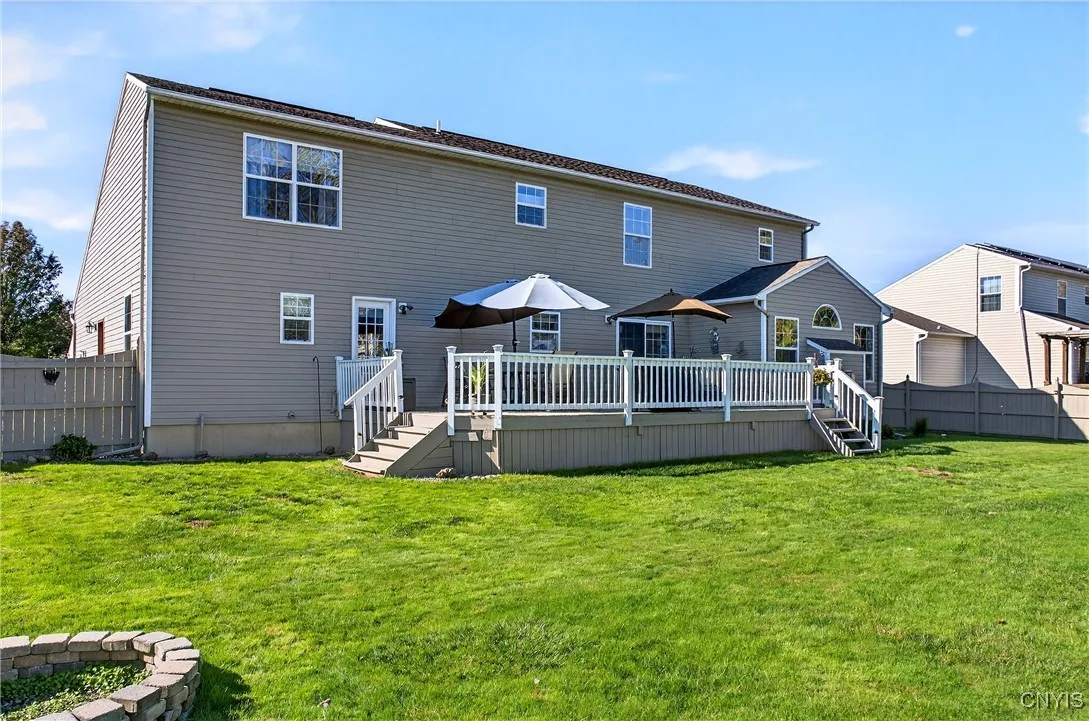 8336 Moyer Carriage, Cicero, New York 13039, Cicero, New York 13039, 5 Bedrooms Bedrooms, 10 Rooms Rooms,2 BathroomsBathrooms,Residential,For Sale,8336 Moyer Carriage, Cicero, New York 13039,0,S1650691