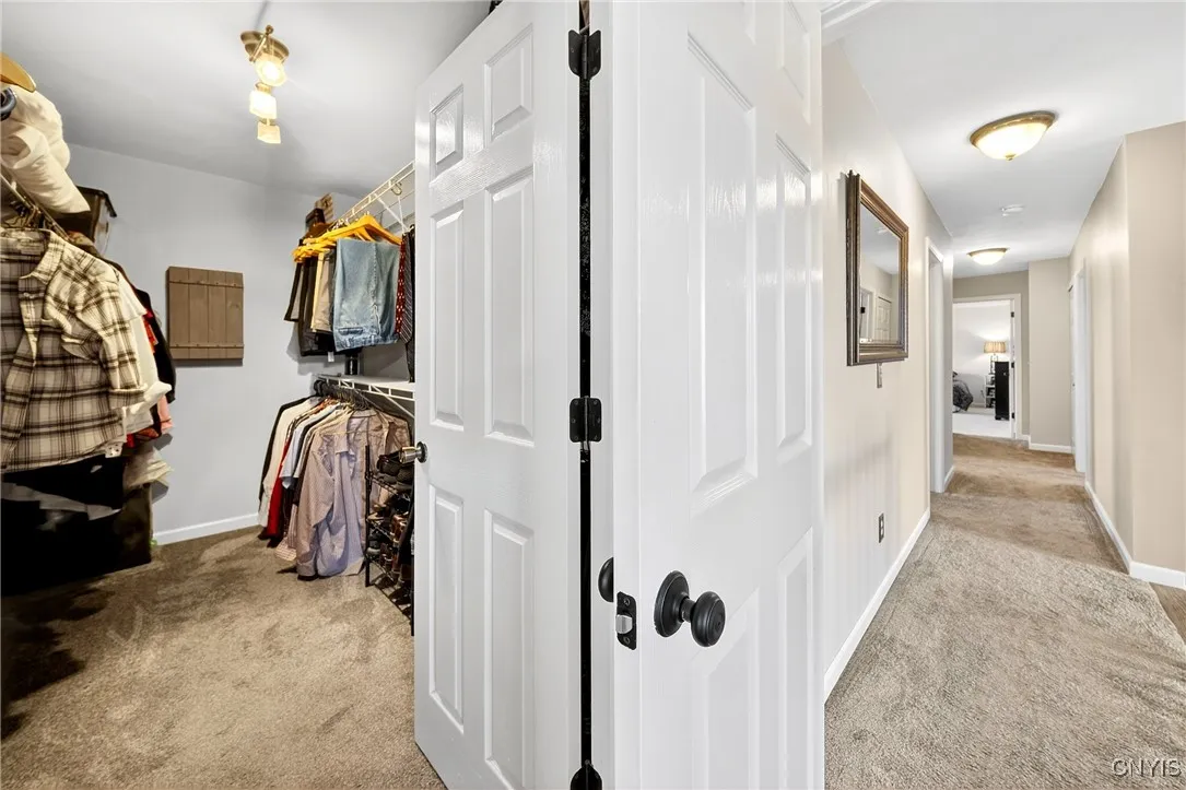 8336 Moyer Carriage, Cicero, New York 13039, Cicero, New York 13039, 5 Bedrooms Bedrooms, 10 Rooms Rooms,2 BathroomsBathrooms,Residential,For Sale,8336 Moyer Carriage, Cicero, New York 13039,0,S1650691