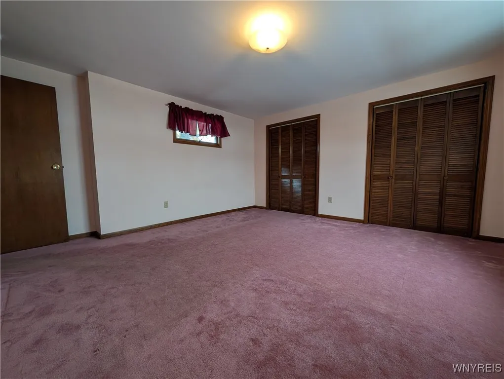 270 Selkirk Drive, North Tonawanda, New York 14120, North Tonawanda, New York 14120, 4 Bedrooms Bedrooms, 9 Rooms Rooms,2 BathroomsBathrooms,Residential Lease,For Rent,270 Selkirk Drive, North Tonawanda, New York 14120,0,B1650657