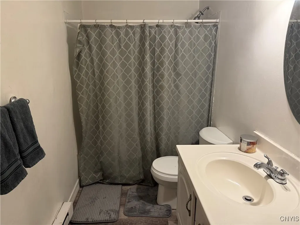 Full bathroom