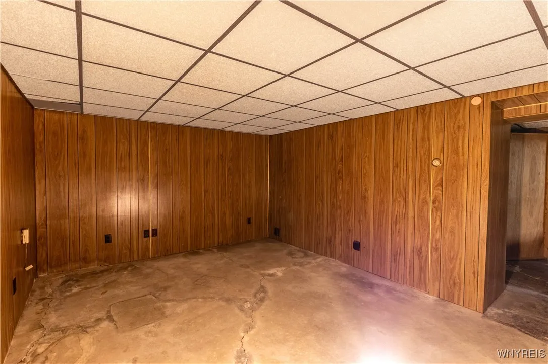 82 Penarrow Drive, Tonawanda, New York 14150, Tonawanda, New York 14150, 3 Bedrooms Bedrooms, 5 Rooms Rooms,1 BathroomBathrooms,Residential,For Sale,82 Penarrow Drive, Tonawanda, New York 14150,0,B1647519