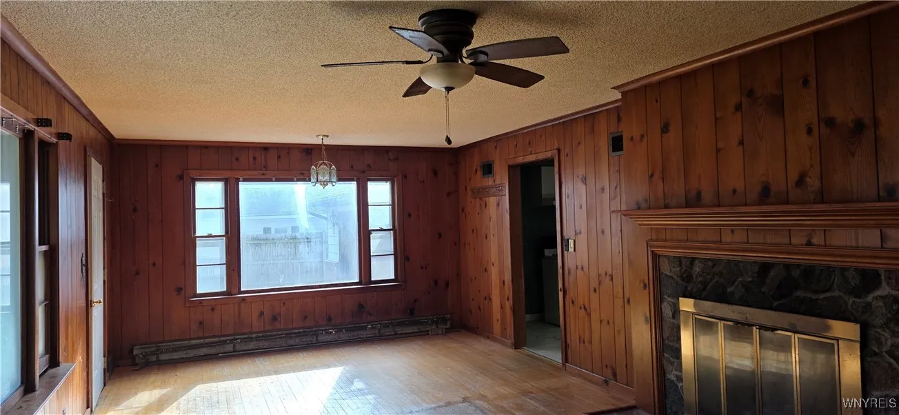 4610 Christian Drive, Clarence, New York 14031, Clarence, New York 14031, 3 Bedrooms Bedrooms, 6 Rooms Rooms,2 BathroomsBathrooms,Residential,For Sale,4610 Christian Drive, Clarence, New York 14031,0,B1649525