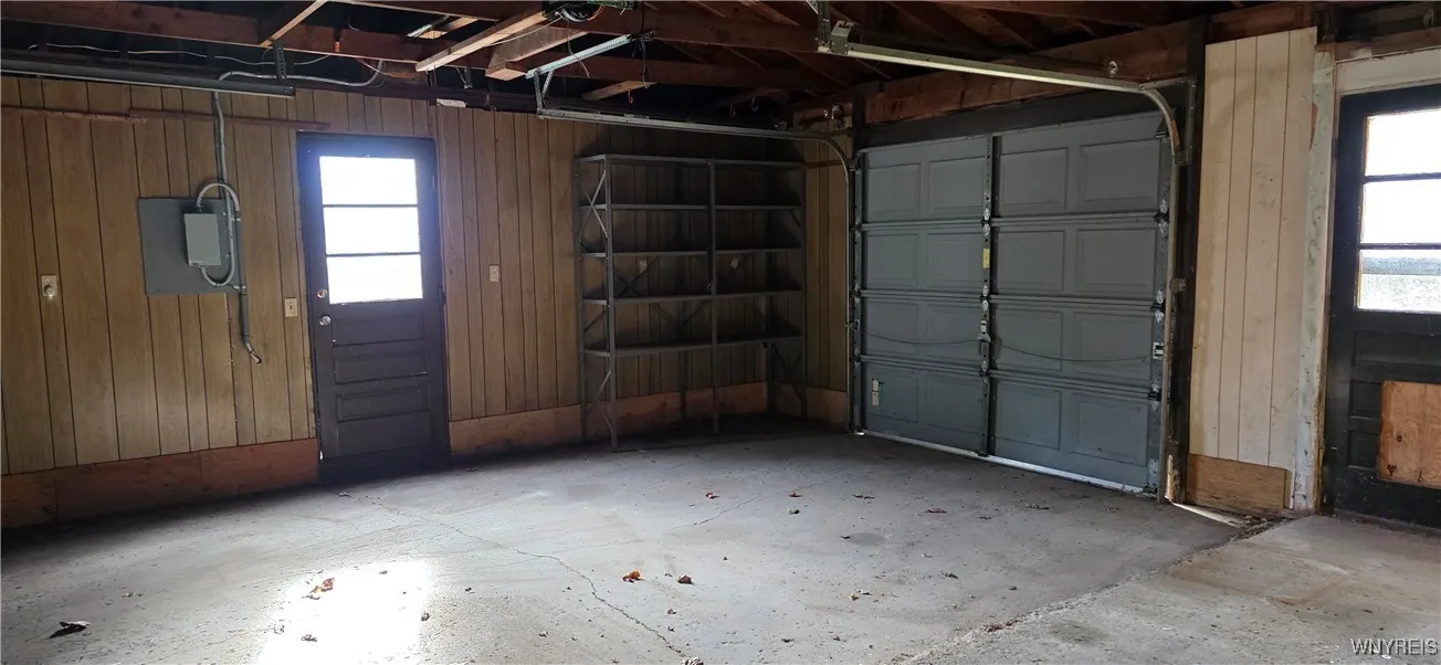 4610 Christian Drive, Clarence, New York 14031, Clarence, New York 14031, 3 Bedrooms Bedrooms, 6 Rooms Rooms,2 BathroomsBathrooms,Residential,For Sale,4610 Christian Drive, Clarence, New York 14031,0,B1649525