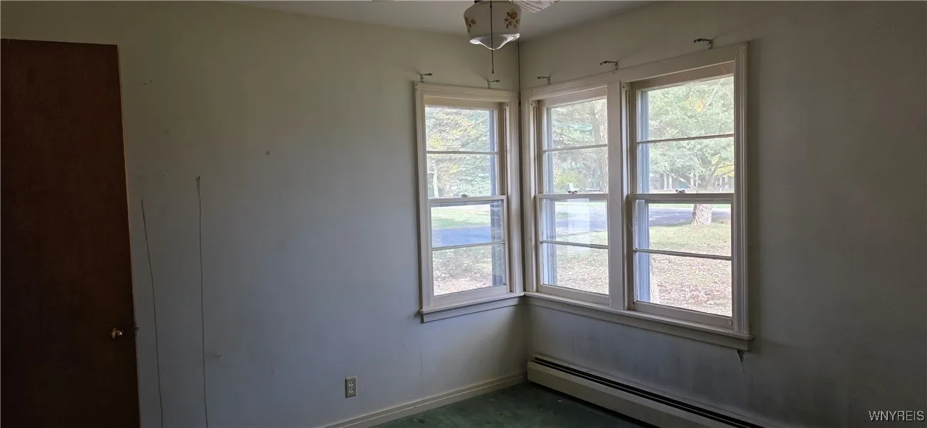 4610 Christian Drive, Clarence, New York 14031, Clarence, New York 14031, 3 Bedrooms Bedrooms, 6 Rooms Rooms,2 BathroomsBathrooms,Residential,For Sale,4610 Christian Drive, Clarence, New York 14031,0,B1649525