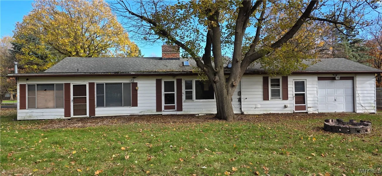 4610 Christian Drive, Clarence, New York 14031, Clarence, New York 14031, 3 Bedrooms Bedrooms, 6 Rooms Rooms,2 BathroomsBathrooms,Residential,For Sale,4610 Christian Drive, Clarence, New York 14031,0,B1649525