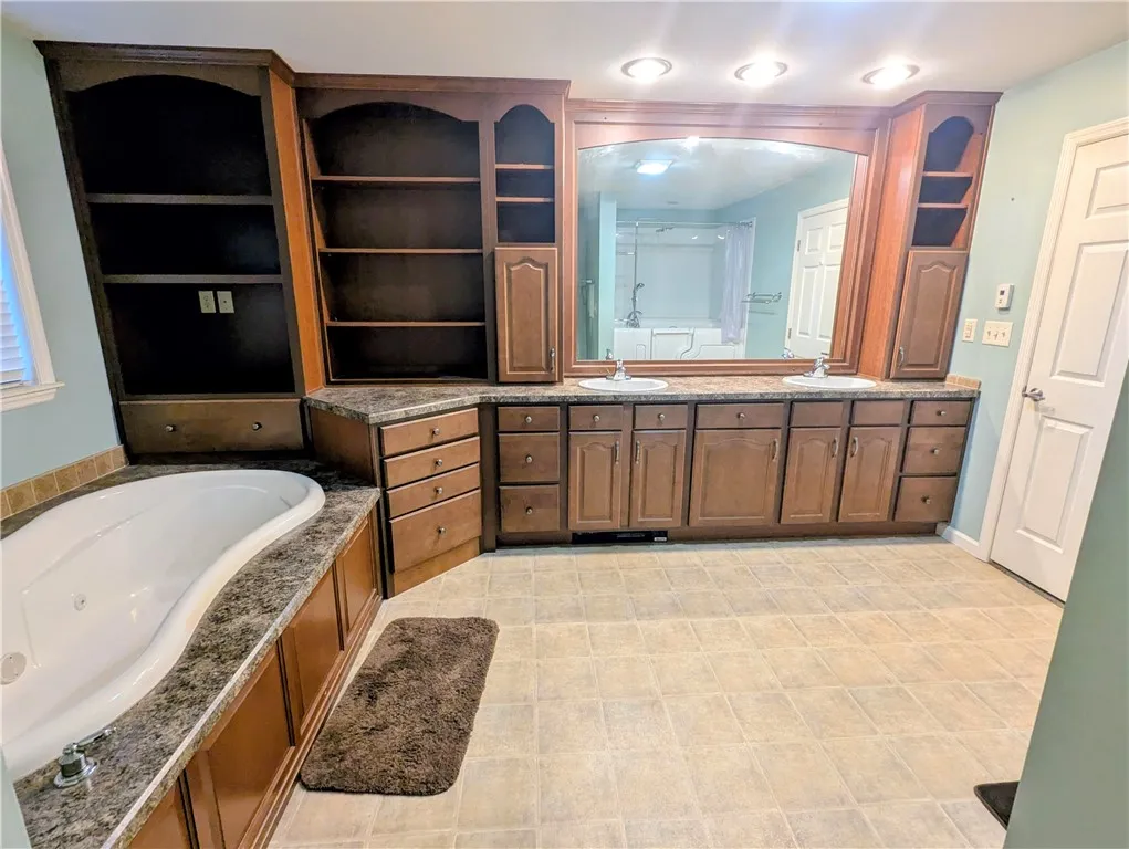 232 Canal Street, Montour, New York 14865, Montour, New York 14865, 3 Bedrooms Bedrooms, 9 Rooms Rooms,2 BathroomsBathrooms,Residential,For Sale,232 Canal Street, Montour, New York 14865,0,R1650703