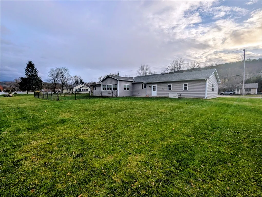 232 Canal Street, Montour, New York 14865, Montour, New York 14865, 3 Bedrooms Bedrooms, 9 Rooms Rooms,2 BathroomsBathrooms,Residential,For Sale,232 Canal Street, Montour, New York 14865,0,R1650703