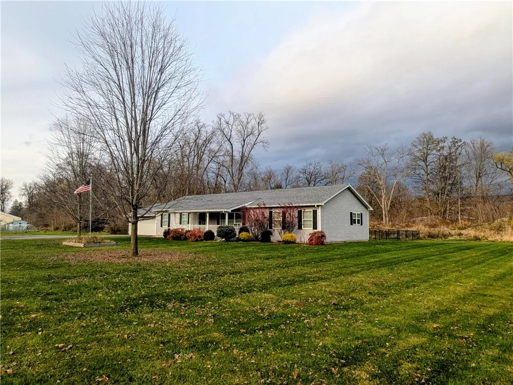 232 Canal Street, Montour, New York 14865, Montour, New York 14865, 3 Bedrooms Bedrooms, 9 Rooms Rooms,2 BathroomsBathrooms,Residential,For Sale,232 Canal Street, Montour, New York 14865,0,R1650703