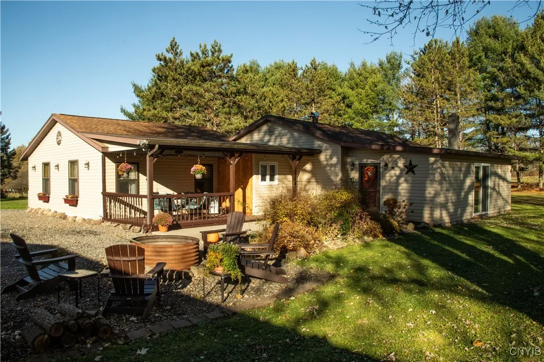 87 Armstrong Road, Lansing, New York 14882, Lansing, New York 14882, 4 Bedrooms Bedrooms, 9 Rooms Rooms,2 BathroomsBathrooms,Residential,For Sale,87 Armstrong Road, Lansing, New York 14882,0,S1650334