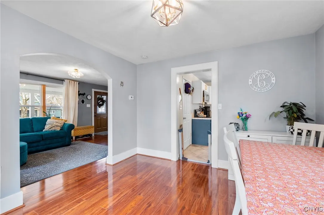 209 Mackay Avenue, Camillus, New York 13219, Camillus, New York 13219, 4 Bedrooms Bedrooms, 8 Rooms Rooms,2 BathroomsBathrooms,Residential,For Sale,209 Mackay Avenue, Camillus, New York 13219,0,S1650348