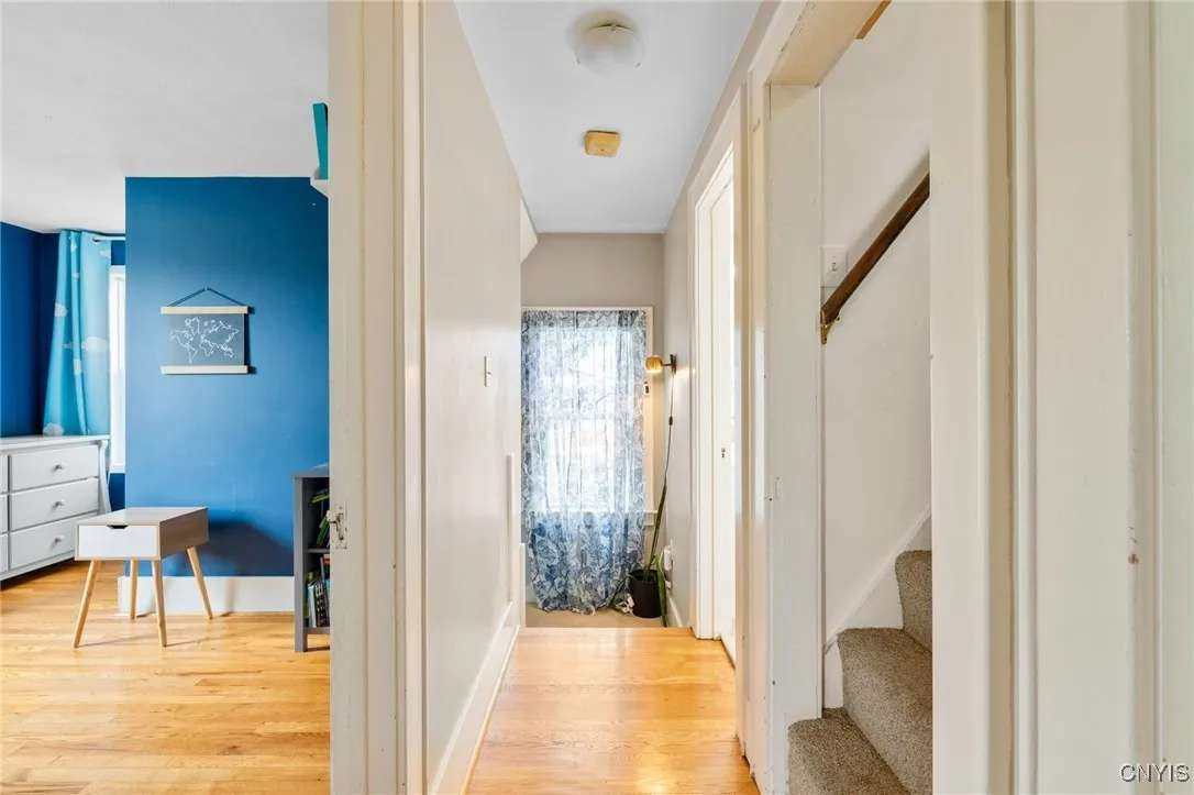 209 Mackay Avenue, Camillus, New York 13219, Camillus, New York 13219, 4 Bedrooms Bedrooms, 8 Rooms Rooms,2 BathroomsBathrooms,Residential,For Sale,209 Mackay Avenue, Camillus, New York 13219,0,S1650348