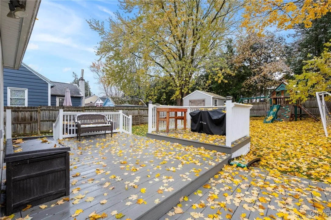 209 Mackay Avenue, Camillus, New York 13219, Camillus, New York 13219, 4 Bedrooms Bedrooms, 8 Rooms Rooms,2 BathroomsBathrooms,Residential,For Sale,209 Mackay Avenue, Camillus, New York 13219,0,S1650348